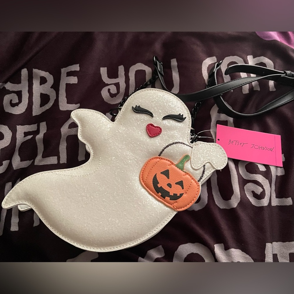 Betsey Johnson Halloween Ghost Glitter  New 2024 XO Ghosty Purse